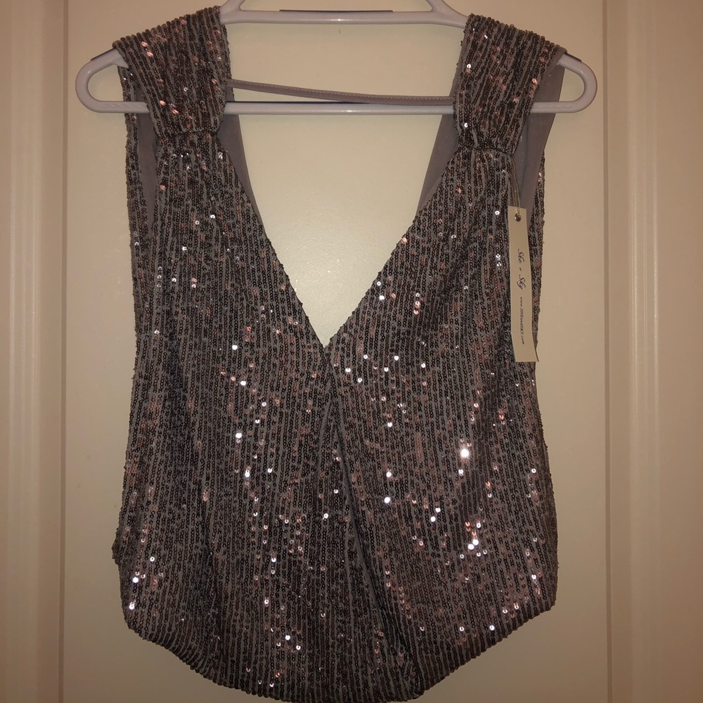 Women’s Top